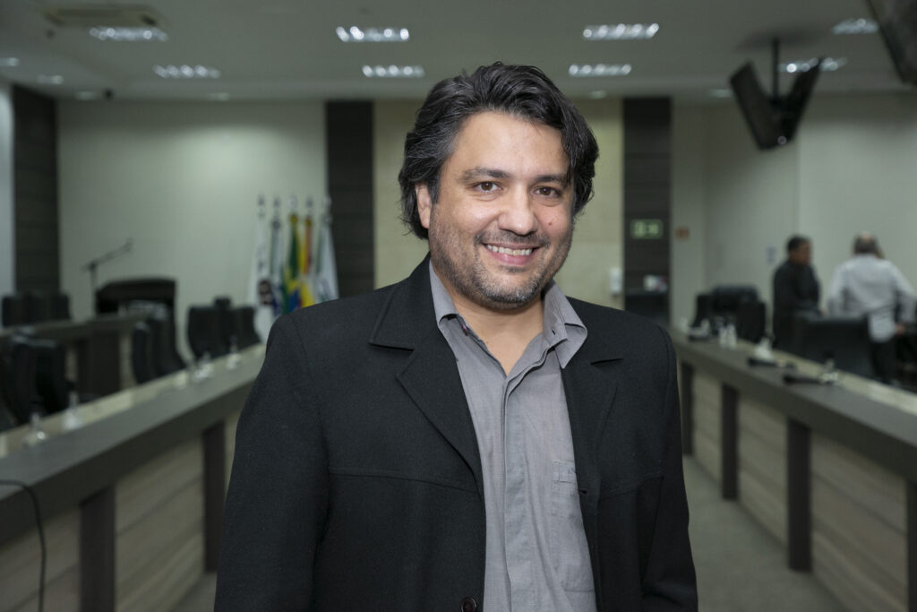 Marco Tadeu é empossado Presidente da Regional Noroeste do Sistema Secovi-PR