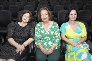 João Teodoro da Silva recebe título de Cidadão Honorário de Maringá