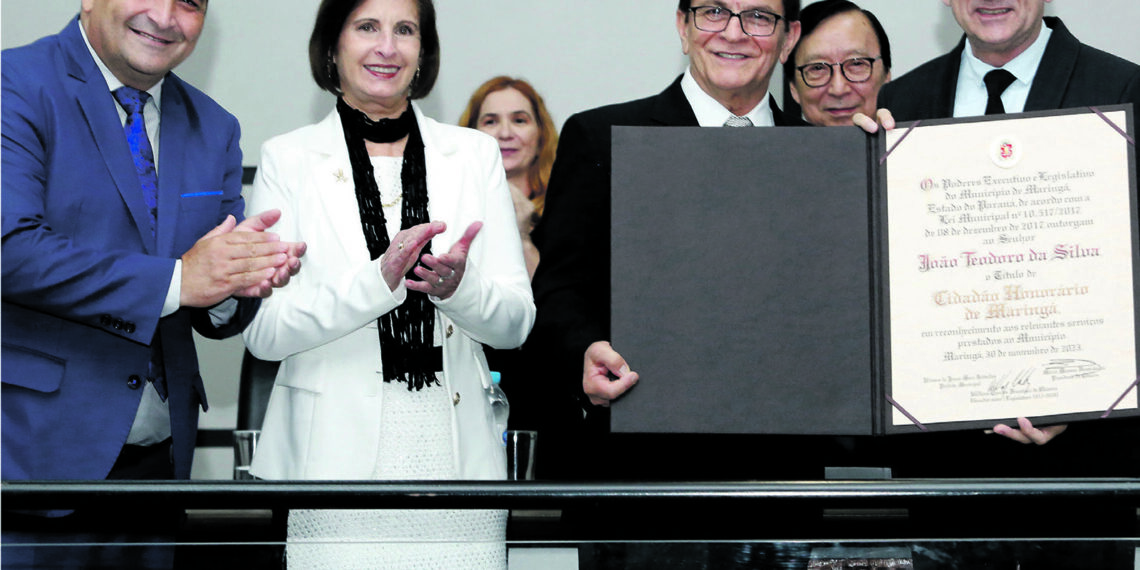 João Teodoro da Silva recebe título de Cidadão Honorário de Maringá