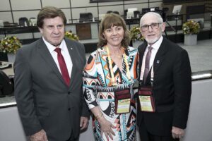 João Teodoro da Silva recebe título de Cidadão Honorário de Maringá