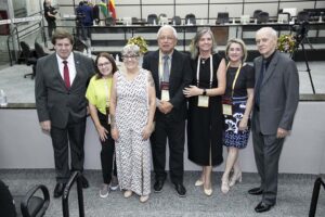 João Teodoro da Silva recebe título de Cidadão Honorário de Maringá