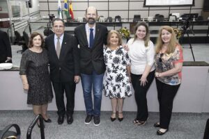João Teodoro da Silva recebe título de Cidadão Honorário de Maringá