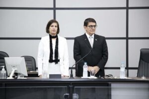 João Teodoro da Silva recebe título de Cidadão Honorário de Maringá