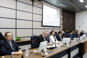 João Teodoro da Silva recebe título de Cidadão Honorário de Maringá