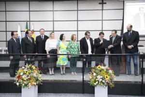 João Teodoro da Silva recebe título de Cidadão Honorário de Maringá