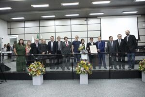 João Teodoro da Silva recebe título de Cidadão Honorário de Maringá