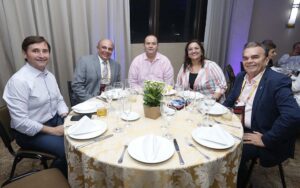 João Teodoro da Silva recebe título de Cidadão Honorário de Maringá