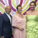 Empresária Fátima Iwata recebe Prêmio ACIM Mulher 2024