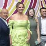 Empresária Fátima Iwata recebe Prêmio ACIM Mulher 2024
