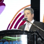 Empresária Fátima Iwata recebe Prêmio ACIM Mulher 2024