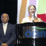 Empresária Fátima Iwata recebe Prêmio ACIM Mulher 2024