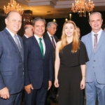 Empresária Fátima Iwata recebe Prêmio ACIM Mulher 2024