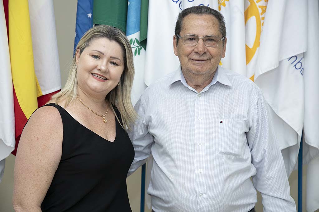 DIA INTERNACIONAL DA MULHER - Sindimóveis/PR homenageia corretoras