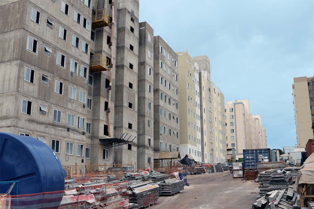 Maringá tem 103 edifícios com 10,6 mil apartamentos em construção