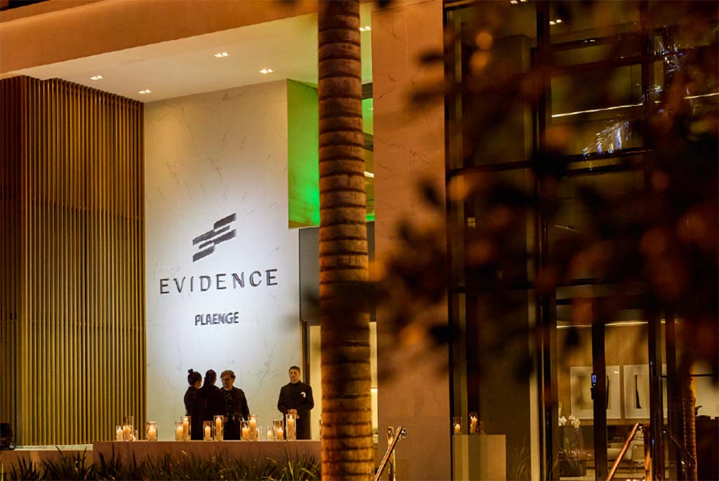 Plaenge entrega o Evidence em noite especial com clientes, parceiros e convidados