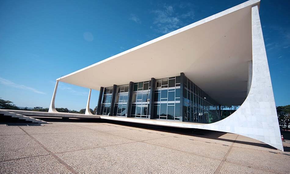 STF decide que municípios não podem usar área do imóvel para calcular alíquota do IPTU