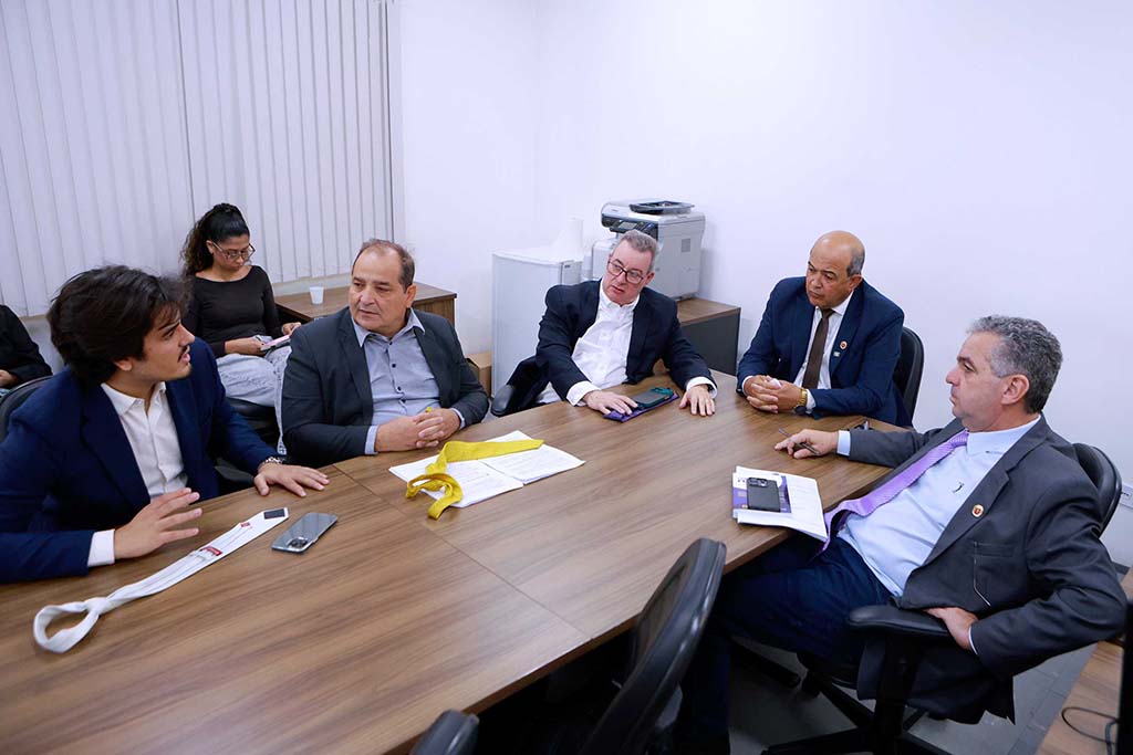 CÂMARA - Comissão das ZEIS avalia trabalhos realizados e prevê novas visitas técnicas