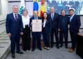 Pioneiro, Nelson Barbosa recebe Comenda Dom Jaime Luiz Coelho por atuação social em Maringá