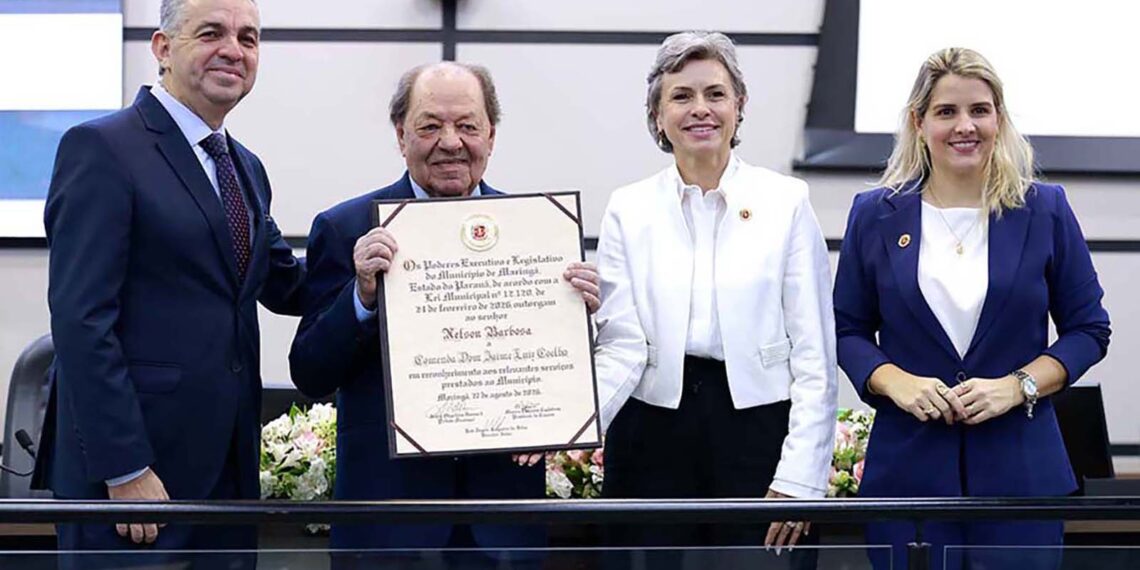 Pioneiro, Nelson Barbosa recebe Comenda Dom Jaime Luiz Coelho por atuação social em Maringá