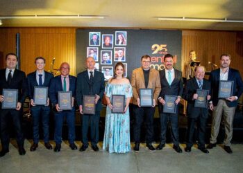 Central Imob celebra 25 anos com homenagens e apresenta novos projetos para o mercado imobiliário