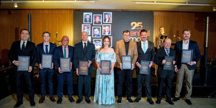 Central Imob celebra 25 anos com homenagens e apresenta novos projetos para o mercado imobiliário