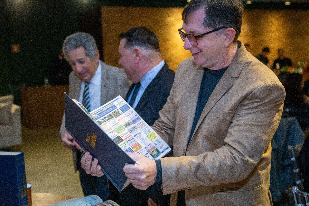 Central Imob celebra 25 anos com homenagens e apresenta novos projetos para o mercado imobiliário
